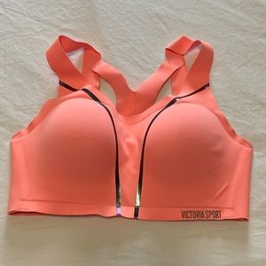 Clasp Back Sports Bra
